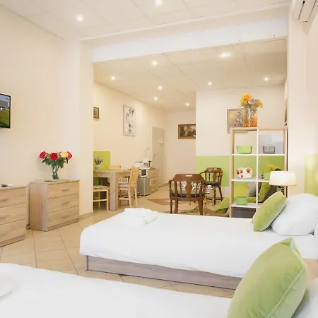 Apartment Downtown Shopping Street Family Polwiejska By Renters Poznan